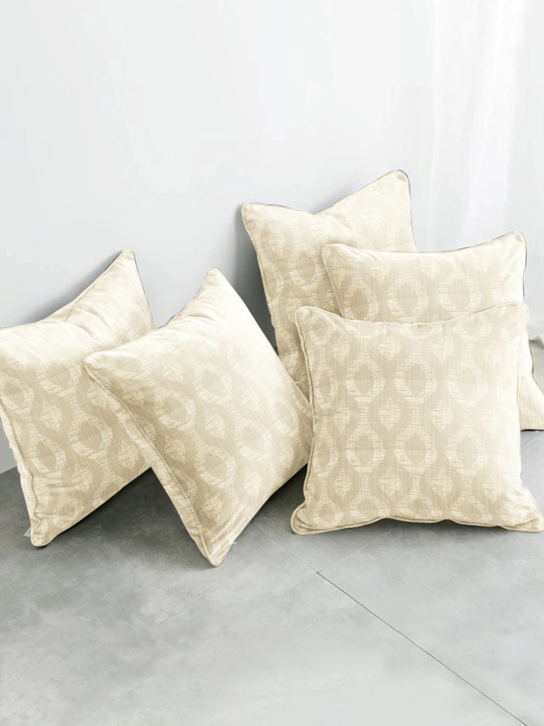 Elite Cream__sijil_cushion_11__2023-1-10-15-34-23__3072X4096